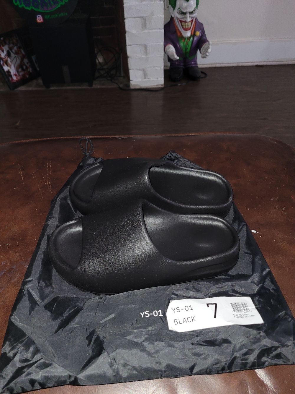 Black Yeezy Slides Sandals - Size 7 And Size 12
